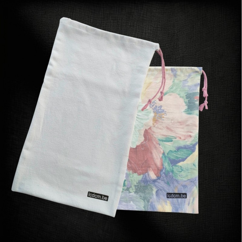 Planche de cuisine en chêne durable | Incrustation Design | Fabriquée à la main | PL2404