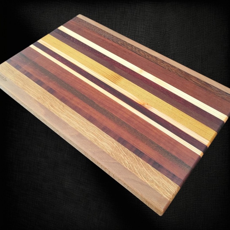 Planche a découper ou de présentation PL2407